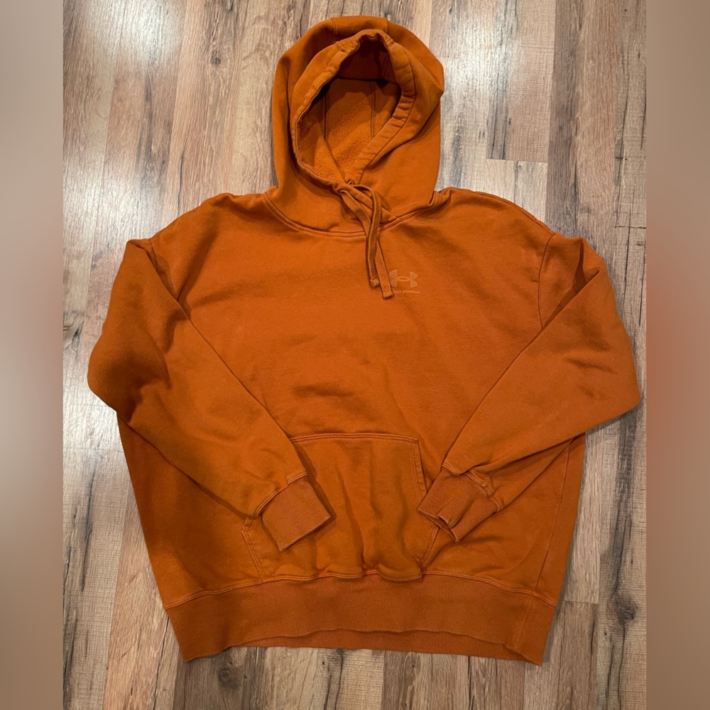 Women’s Under Armour Hoodie size XL